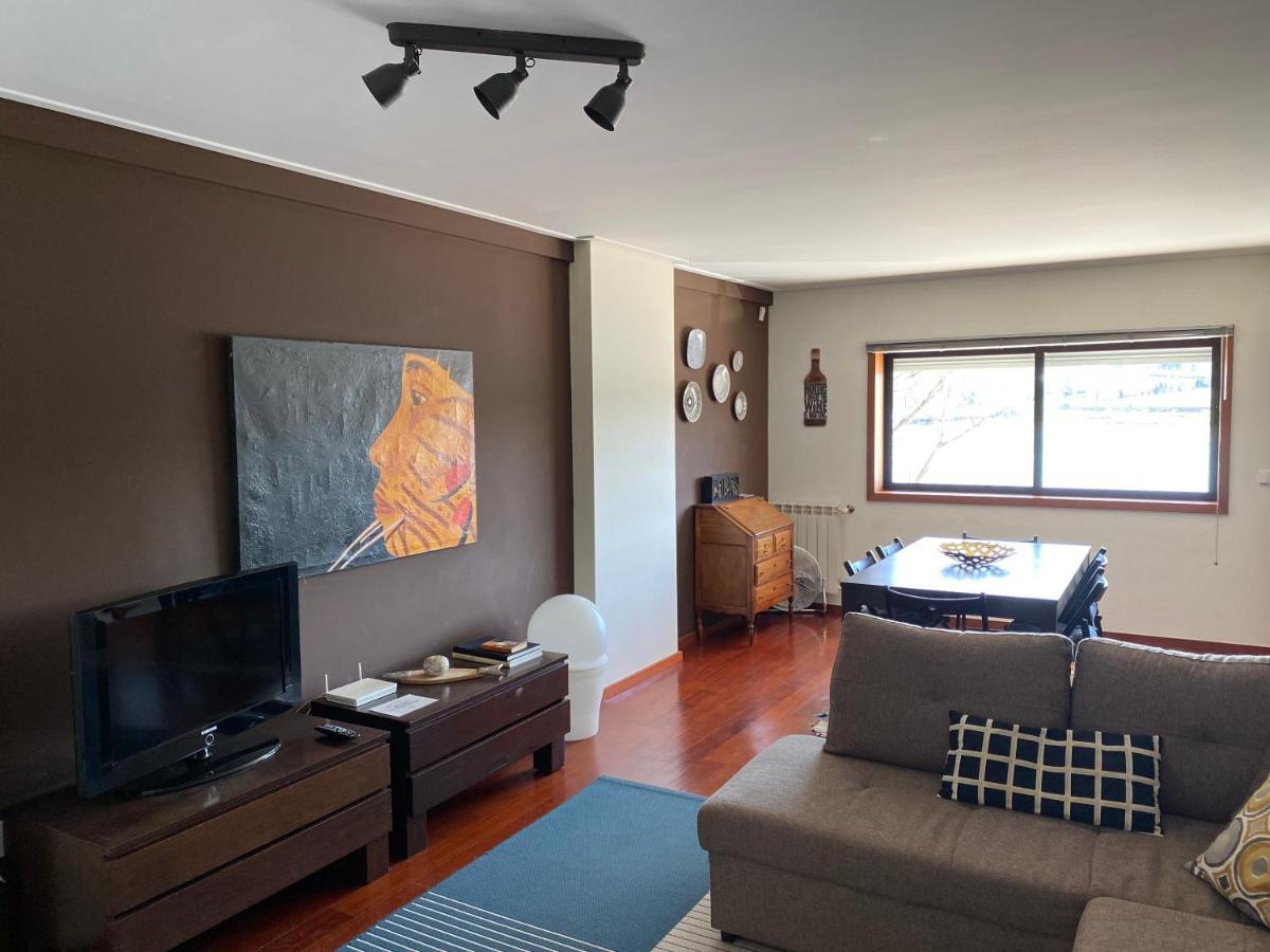 Riverfront Haven Family'S Choice With Free Garage Порто Екстериор снимка